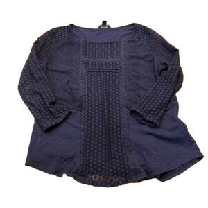 LUCKY BRAND 𝅺size medium top. Good condition